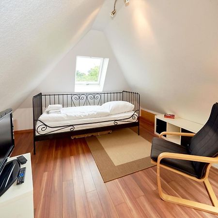 Fachwerkhaeuser Seedorf - Haushaelfte "Sophie Charlott" Mit Kamin Und Terrasse Seedorf (Rugen) Exterior foto